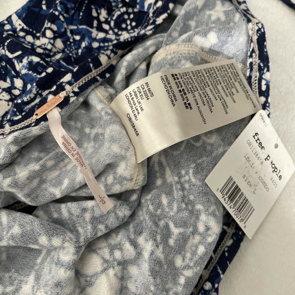 NWT Free‎ People [SZ Large ] Madagascar Halter Tank Top in Indigo Blue - Picture 5 of 12